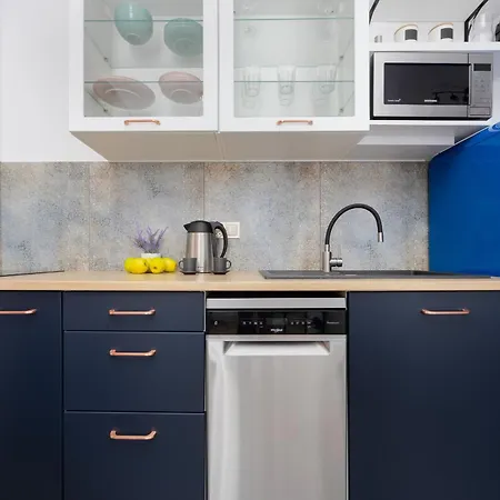 Exceptional Studio For 4 Guests In By Renters