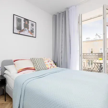 Apartment Exceptional Studio For 4 Guests In By Renters *